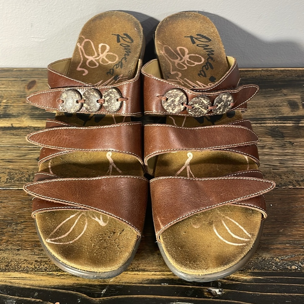 Romika brown adjustable heeled sandals size 41 made in India leather comfortable